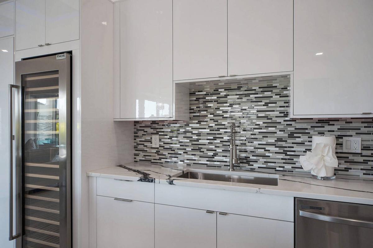 MLS_ih4307_lg_pic33_1